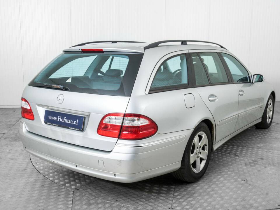 Bild 27/50 von Mercedes-Benz E 200 Kompressor T (2003)