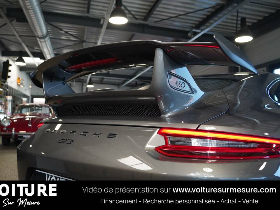 Bild 22/37 von Porsche 911 GT3 (2018)