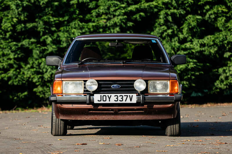 Bild 5/36 von Ford Cortina 3.0 (1979)