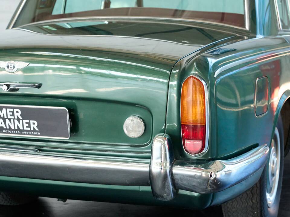 Bild 32/50 von Bentley T 1 (1969)
