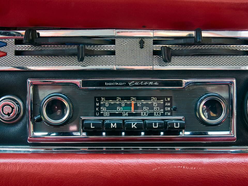 Bild 63/106 von Mercedes-Benz 280 SL (1969)