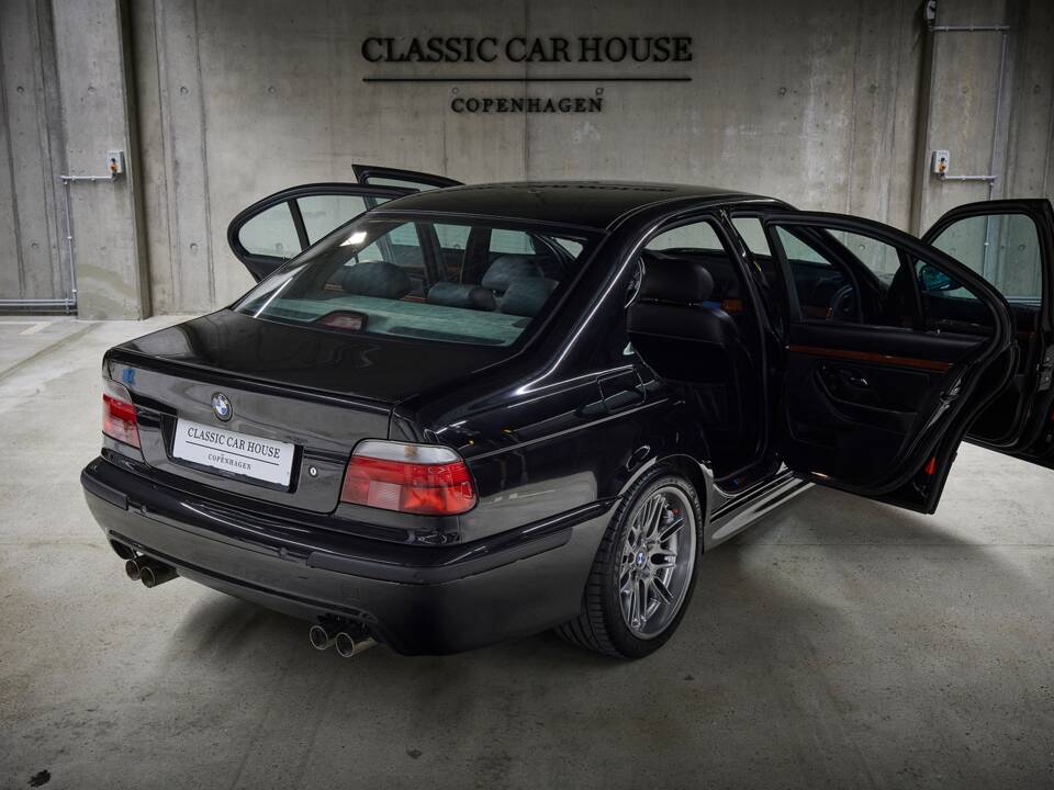 Image 20/99 of BMW M5 (2000)
