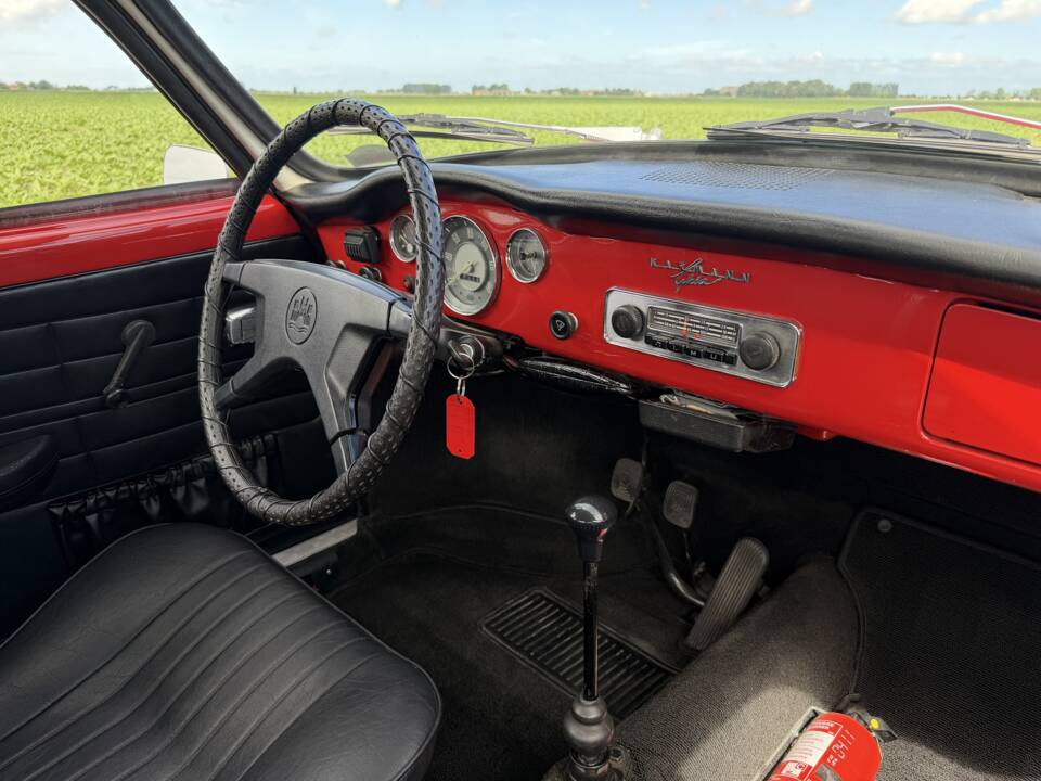 Bild 37/78 von Volkswagen Karmann Ghia 1600 (1970)