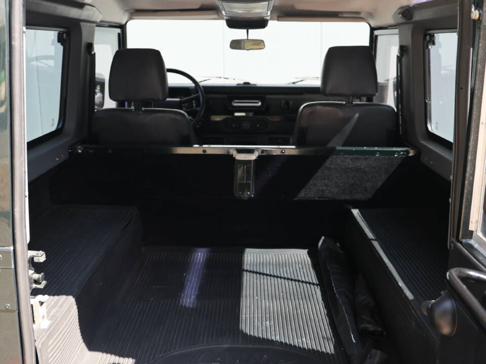 Afbeelding 34/38 van Land Rover 90 (1989)