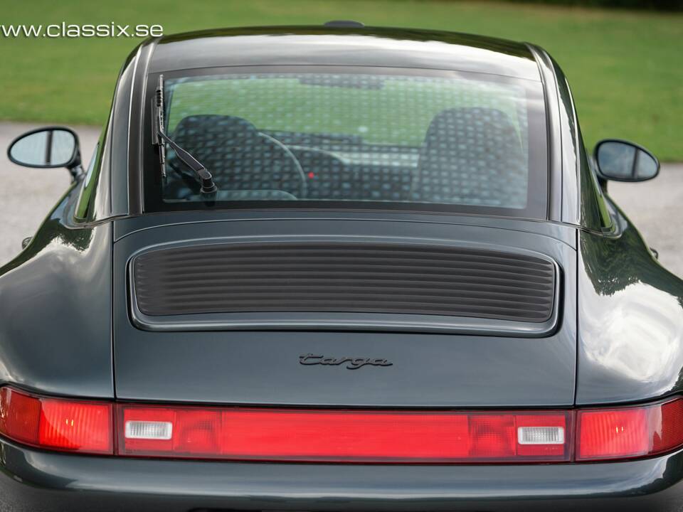 Afbeelding 21/23 van Porsche 911 Targa (1997)
