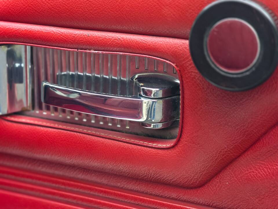 Image 21/50 of Jaguar XJ 6 4.2 (1972)