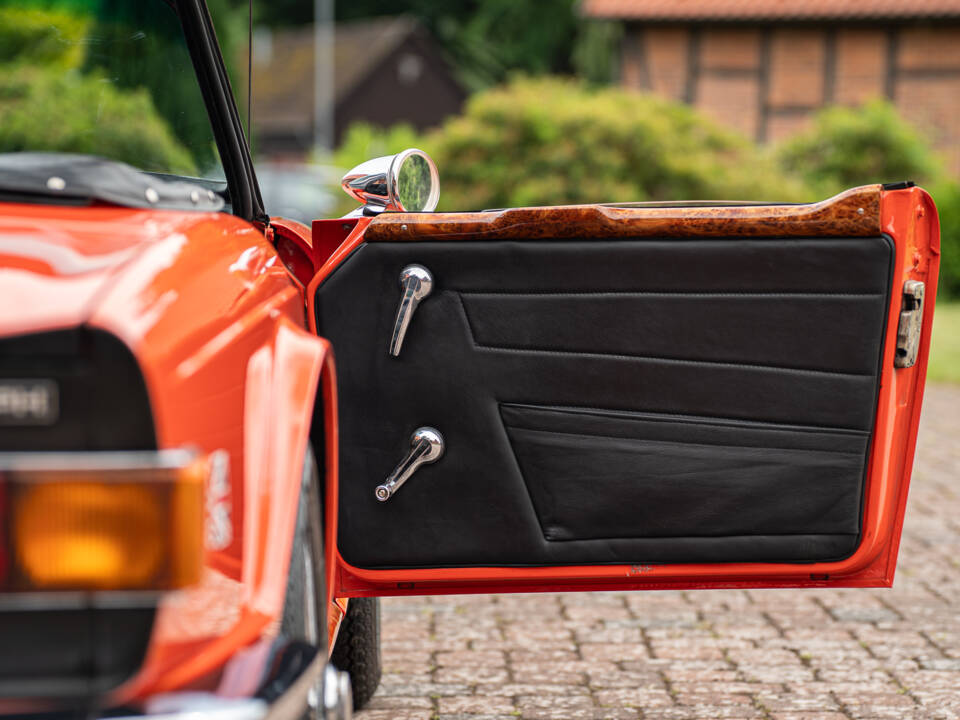 Imagen 64/75 de Triumph TR 6 (1973)