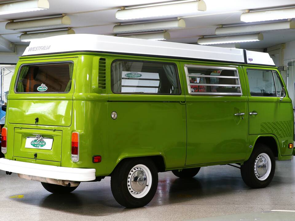 Afbeelding 5/25 van Volkswagen T2b Camper (1979)