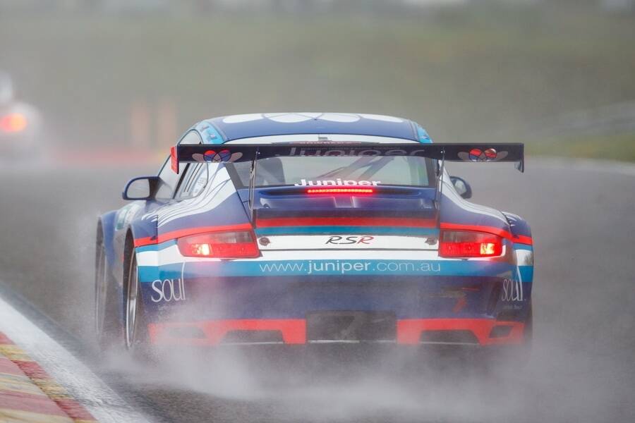 Immagine 9/45 di Porsche 911 GT3 RSR (2007)