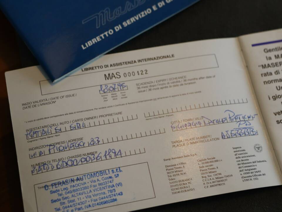 Bild 46/50 von Maserati Ghibli 2.0 (1995)