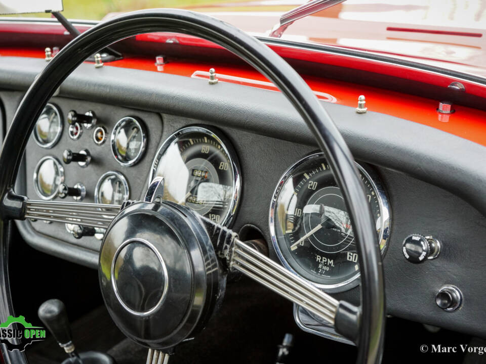 Image 9/56 de Triumph TR 3 (1957)