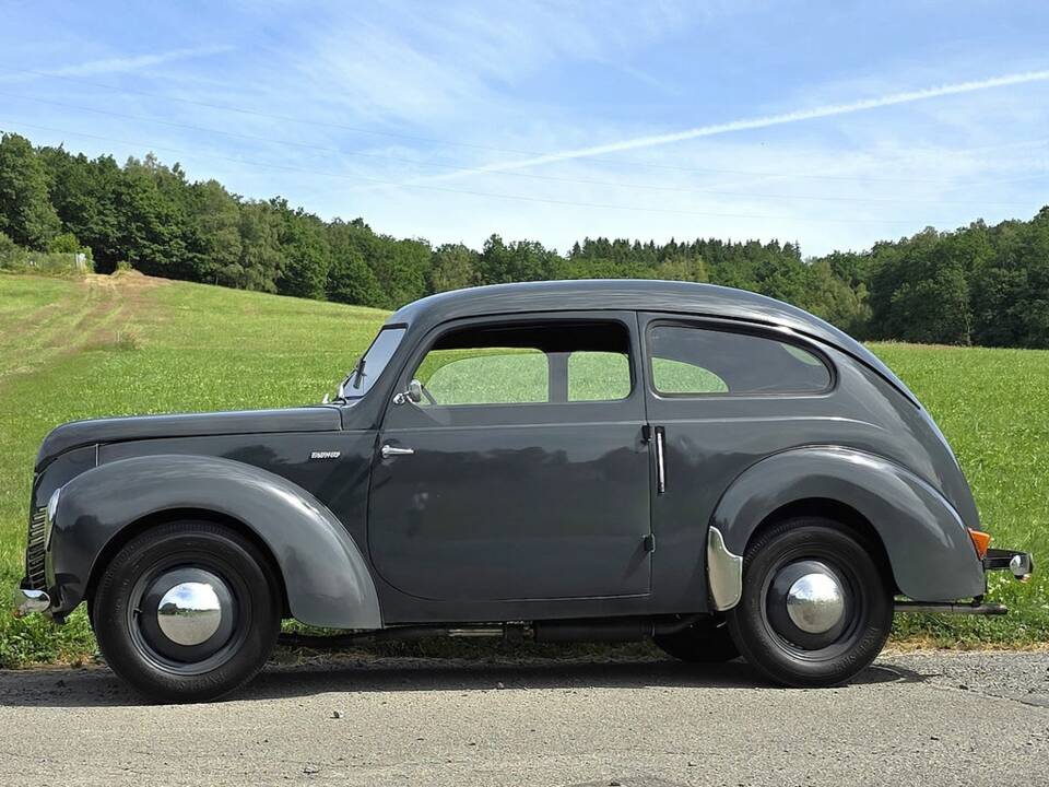 Image 5/8 of Ford Taunus (1950)