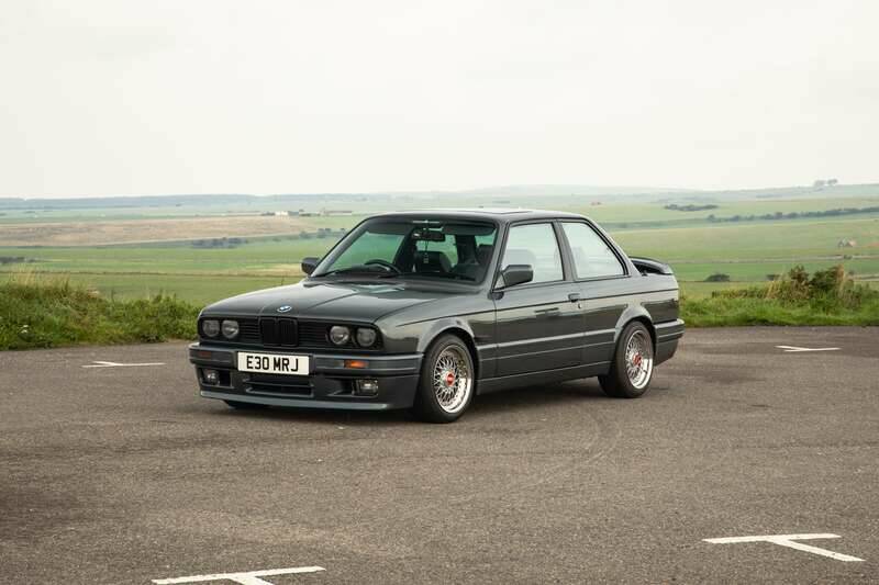 Image 48/50 of BMW 325i (1990)