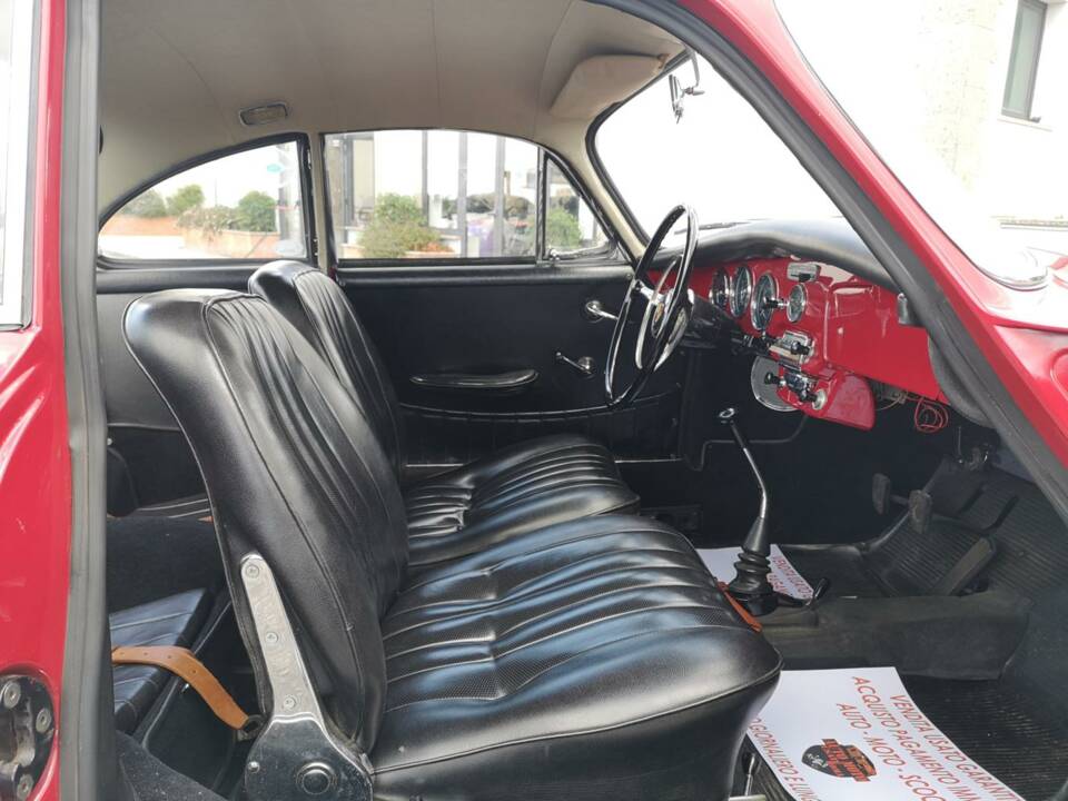 Image 27/63 of Porsche 356 C 1600 (1963)