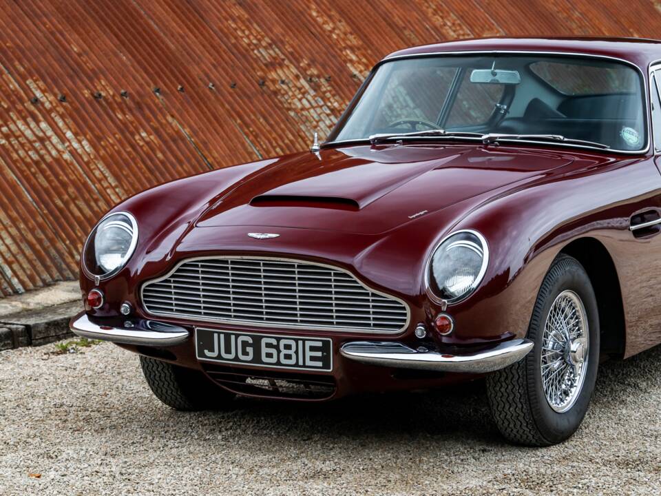 Bild 13/39 von Aston Martin DB 6 (1967)