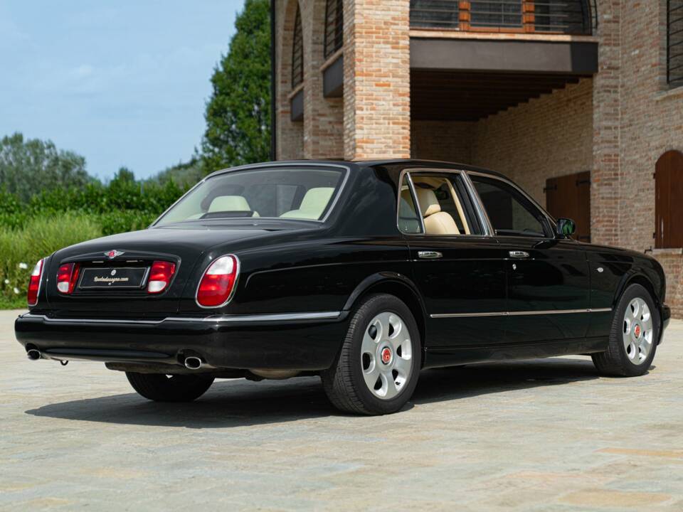 Immagine 6/50 di Bentley Arnage Red Label (1999)