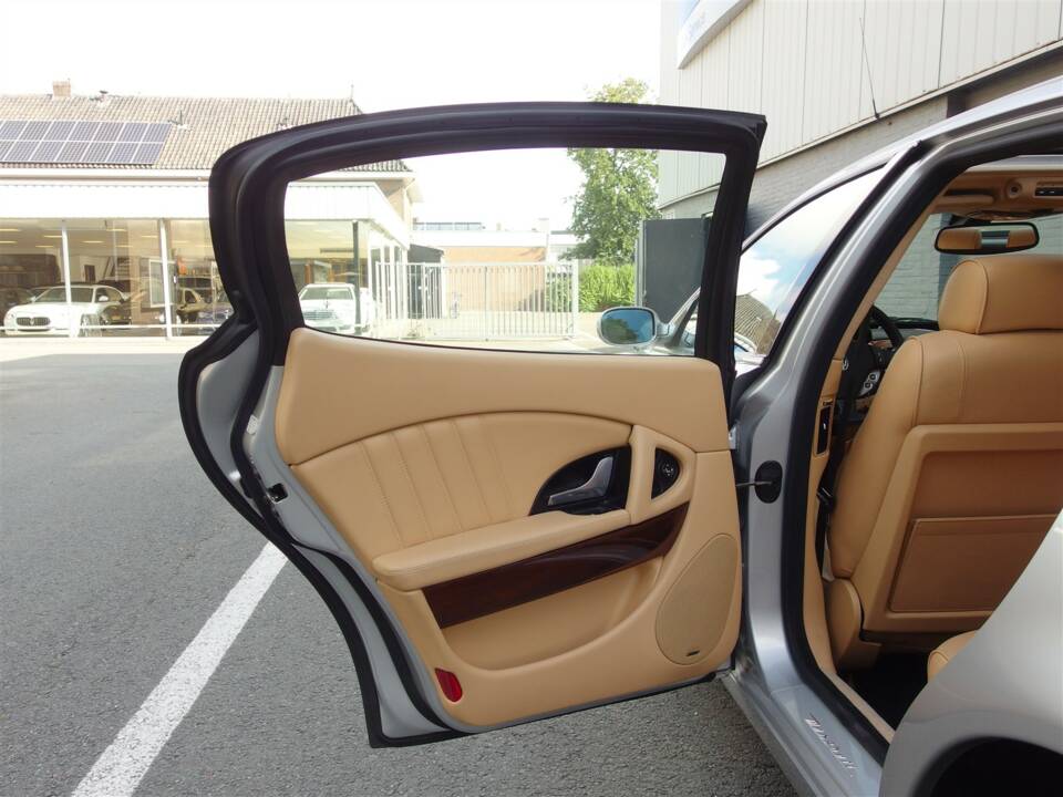 Bild 71/99 von Maserati Quattroporte 4.2 (2007)