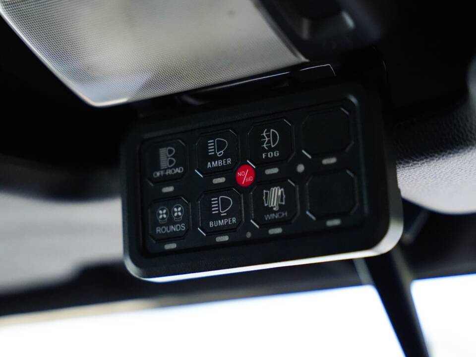 Bild 50/58 von Land Rover Defender 110 (2013)