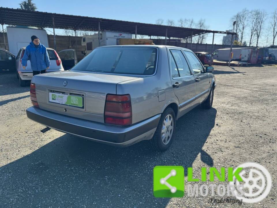 Image 5/10 of Lancia Thema I.E. (1989)