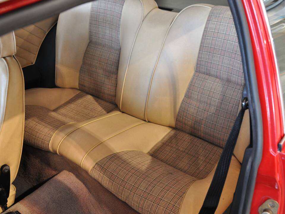 Bild 14/29 von Alfa Romeo Alfetta GT 1.6 (1978)