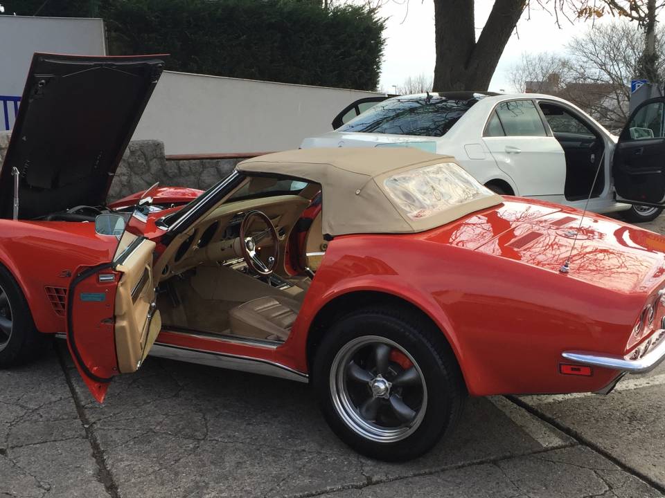Image 37/120 of Chevrolet Corvette Stingray (1970)