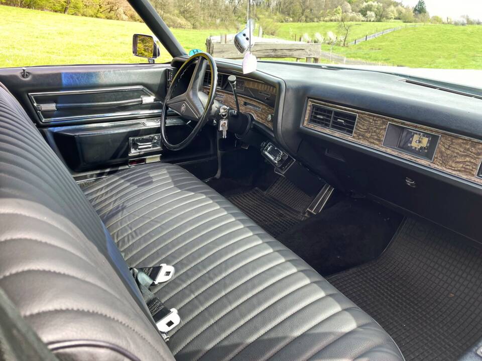 Image 16/26 of Cadillac Fleetwood 60 Special Brougham (1971)