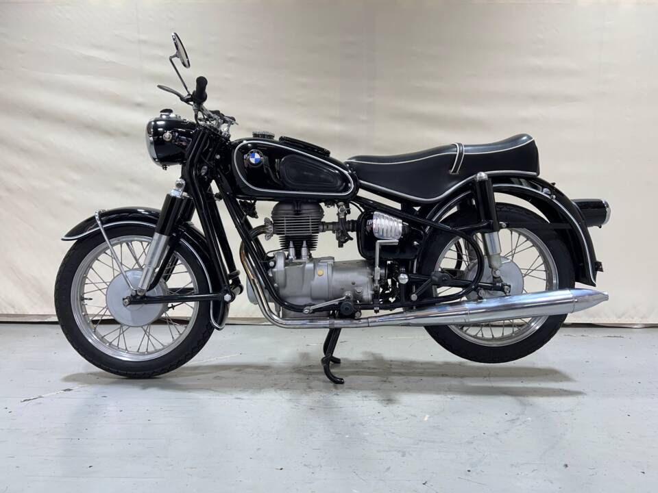 Afbeelding 5/16 van BMW R 26 (1958)