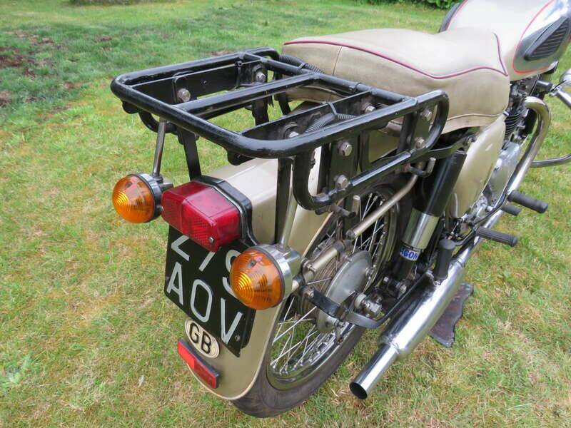 Image 41/43 of BSA A 10 Golden Flash (1960)