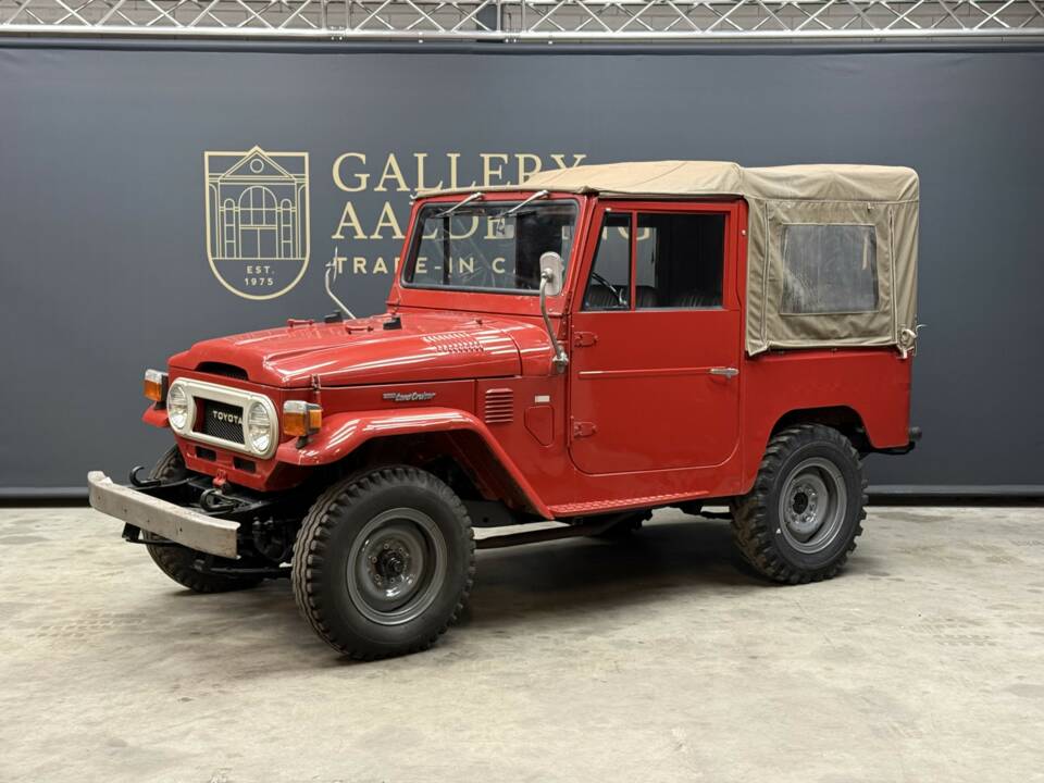 Immagine 21/50 di Toyota Land Cruiser FJ 40 (1975)