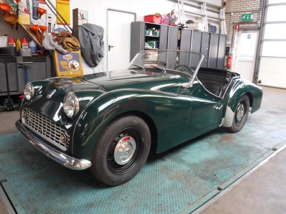 Image 24/50 de Triumph TR 3A (1957)