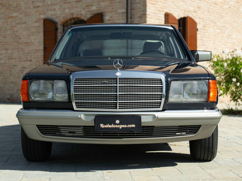 Image 3/50 of Mercedes-Benz 500 SEL (1985)