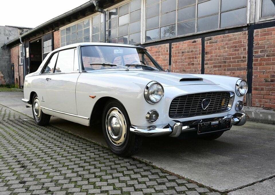 Bild 1/8 von Lancia Flaminia Coupe Pininfarina (1960)