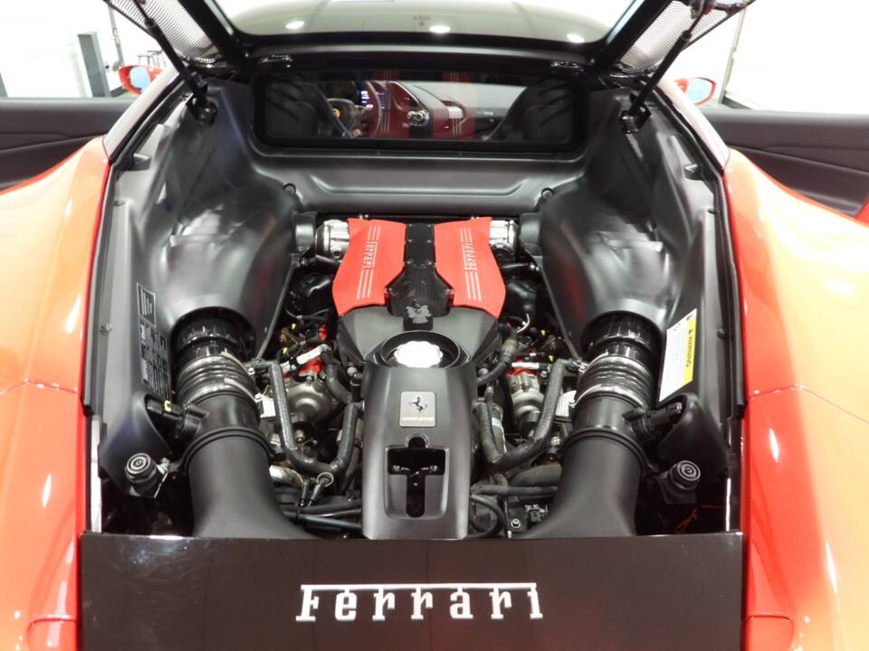 Afbeelding 9/15 van Ferrari 488 GTB (2016)