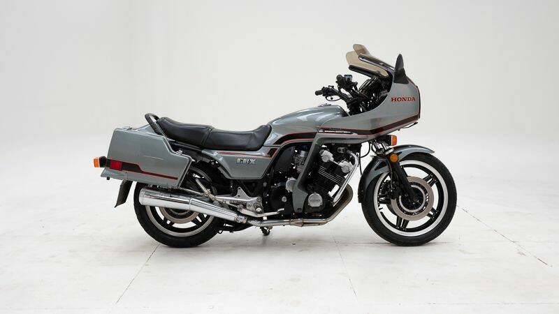 Immagine 9/15 di Honda CBX 1000 (1981)