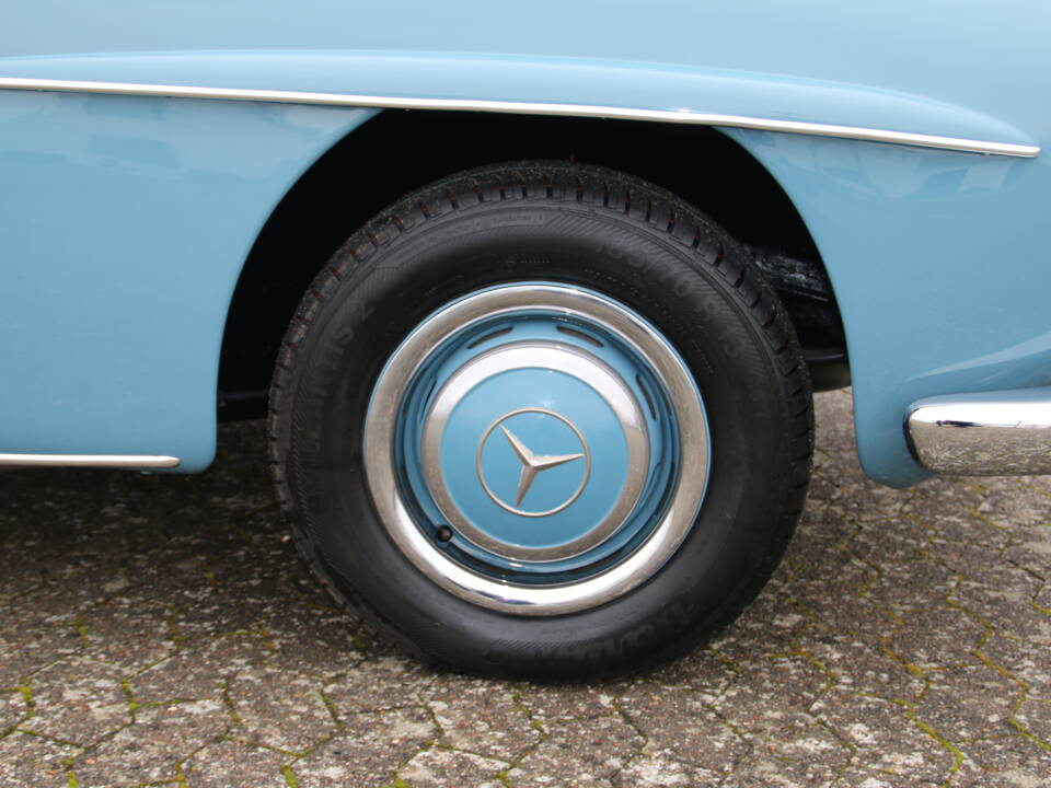 Bild 25/71 von Mercedes-Benz 190 SL (1961)