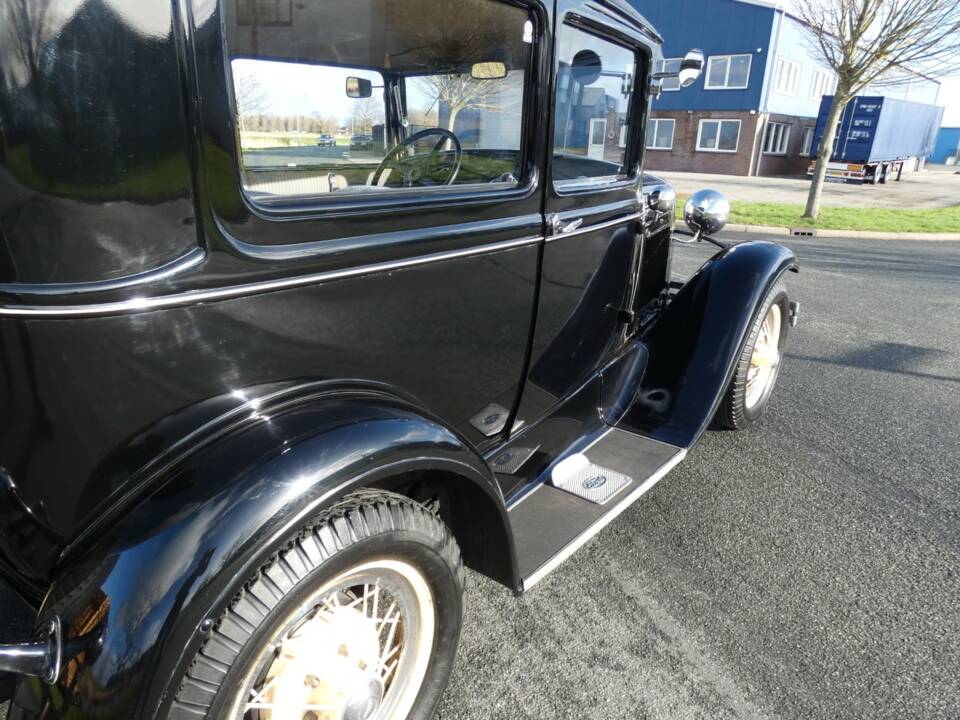 Immagine 9/43 di Ford Model A Tudor Sedan (1931)