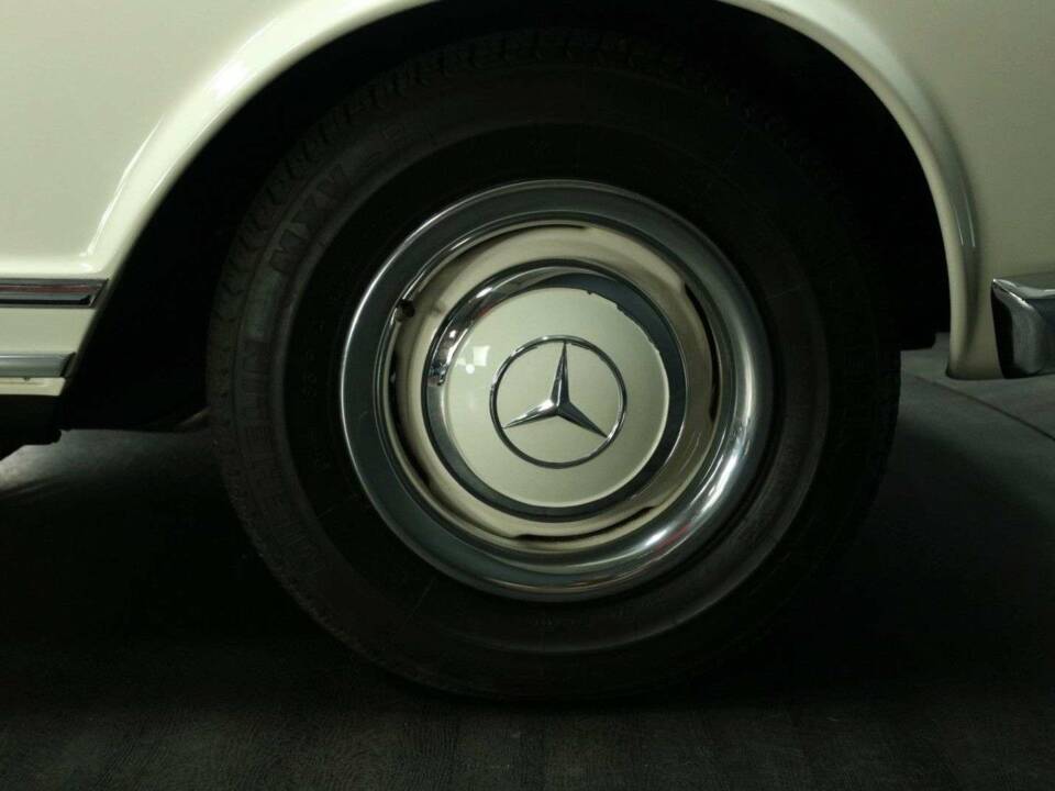 Bild 49/50 von Mercedes-Benz 230 SL (1967)