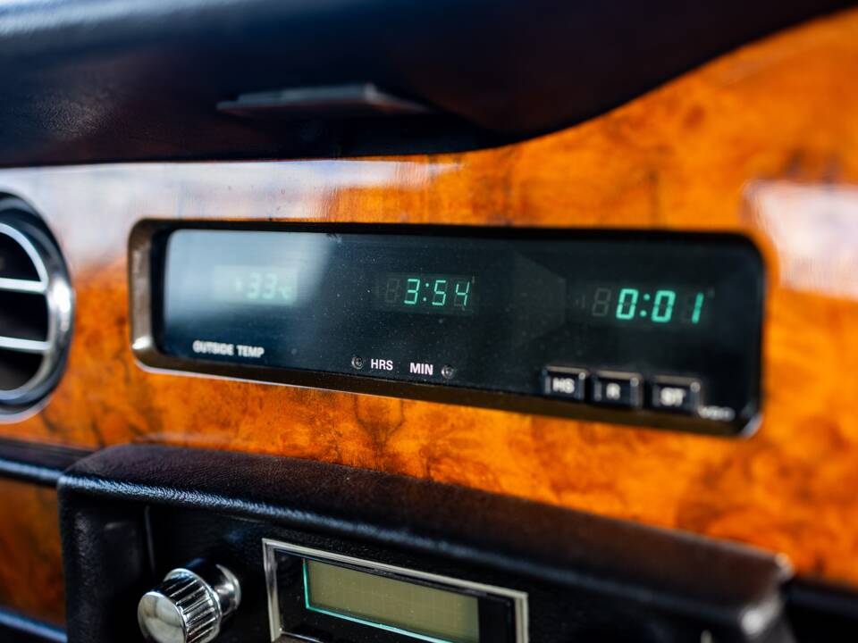 Afbeelding 11/50 van Rolls-Royce Corniche I (1982)