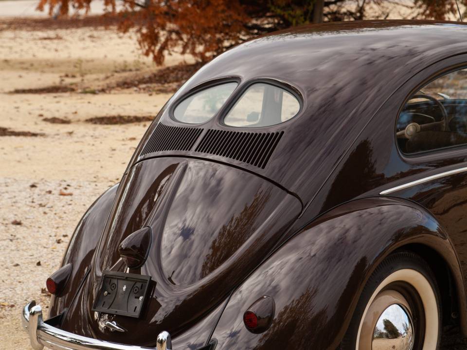 Immagine 14/41 di Volkswagen Beetle 1100 Export (Brezel) (1952)