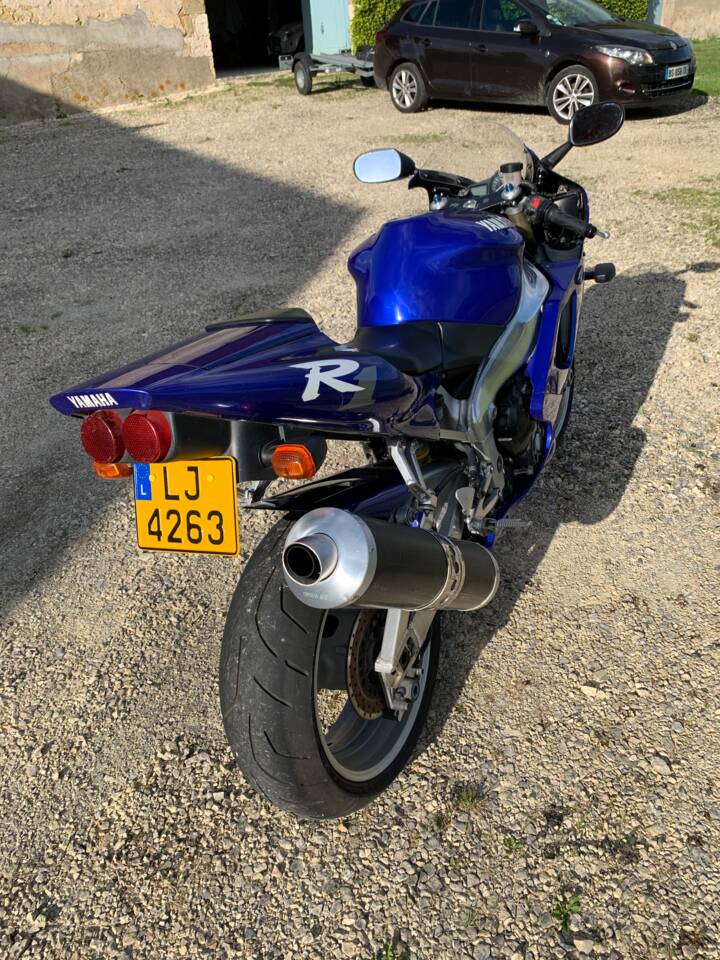 Bild 36/41 von Yamaha YZF 1000 R1 (1998)