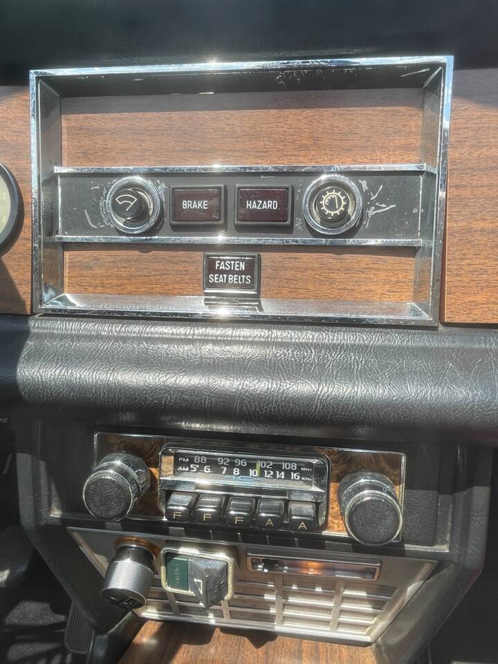 Image 13/17 of FIAT 124 Spider CS1 (1978)