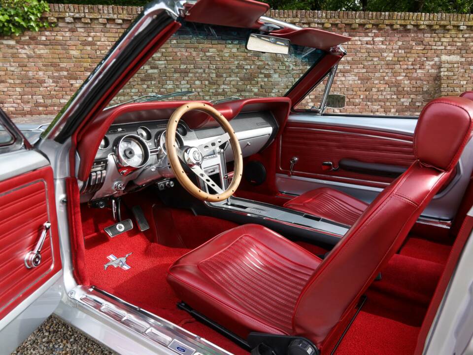 Immagine 24/50 di Ford Mustang GT (1968)