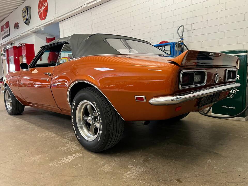 Image 11/19 of Chevrolet Camaro (1968)