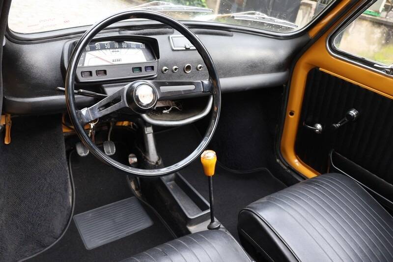 Bild 29/44 von FIAT 500 L (1970)