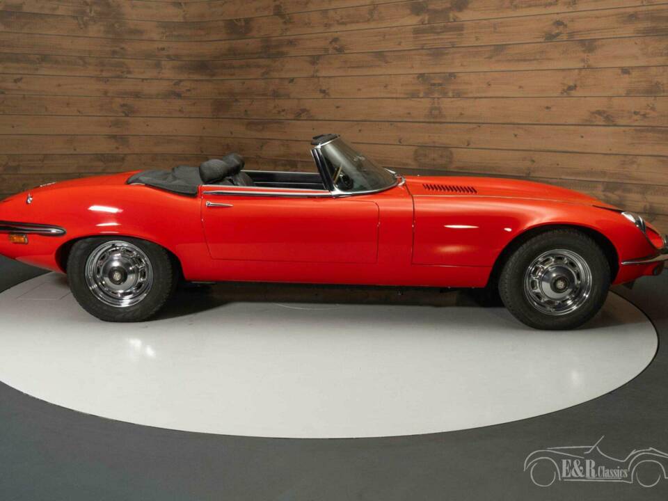 Imagen 7/16 de Jaguar E-Type V12 (1971)