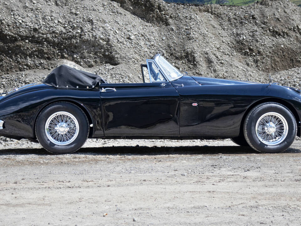 Image 1/12 of Jaguar XK 150 3.4 S DHC (1958)