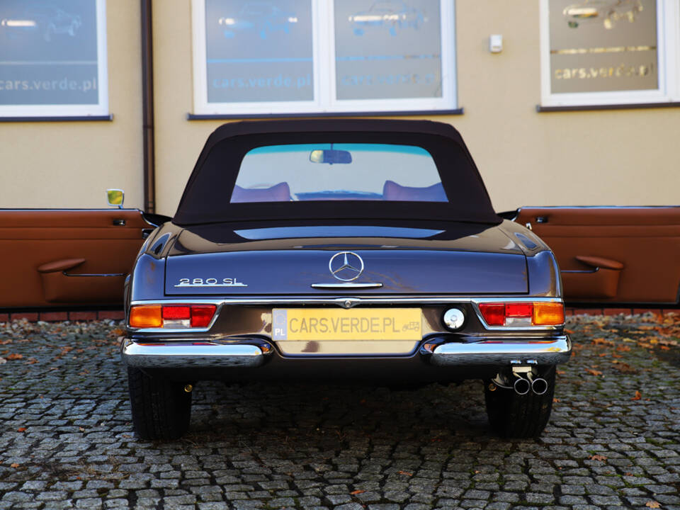 Image 5/39 de Mercedes-Benz 280 SL (1970)