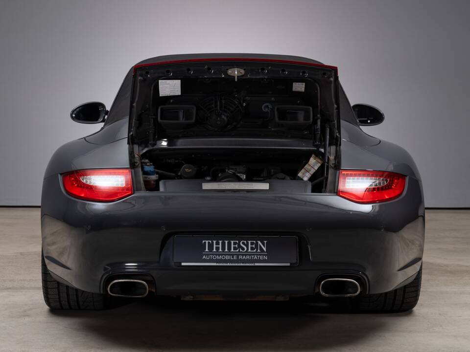 Bild 19/38 von Porsche 911 Carrera 4 (2011)