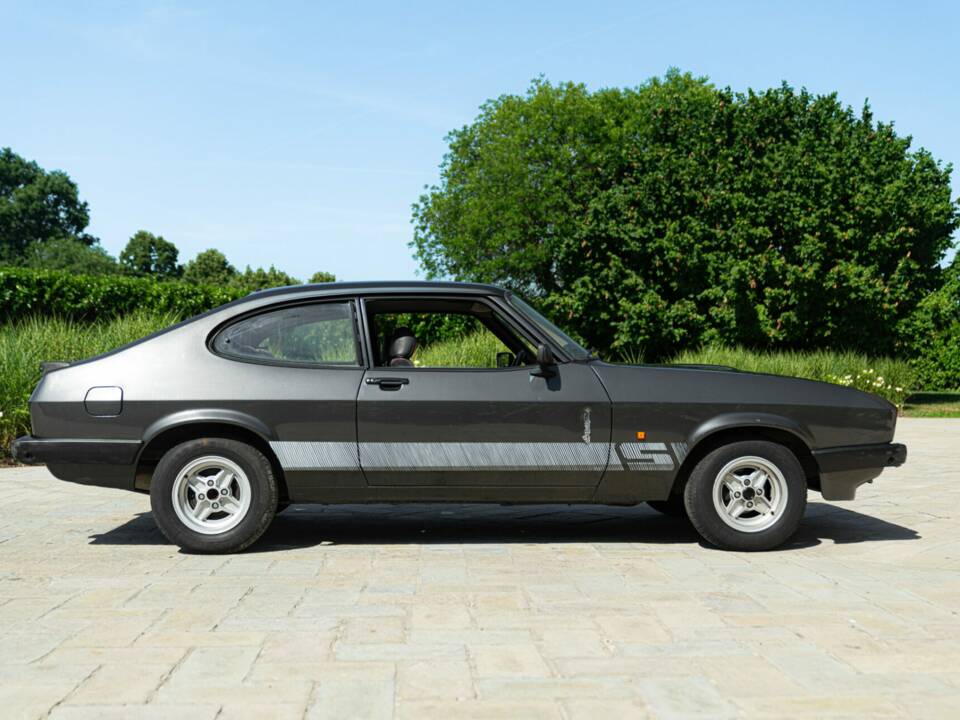 Bild 4/50 von Ford Capri 1,6 (1981)