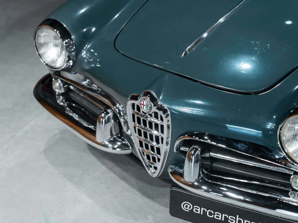 Immagine 6/26 di Alfa Romeo Giulietta Spider Veloce (1961)